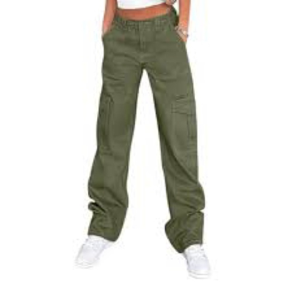 Lepunuo Casual Olive Green Women's Cargo Trousers - Picture 2 of 10